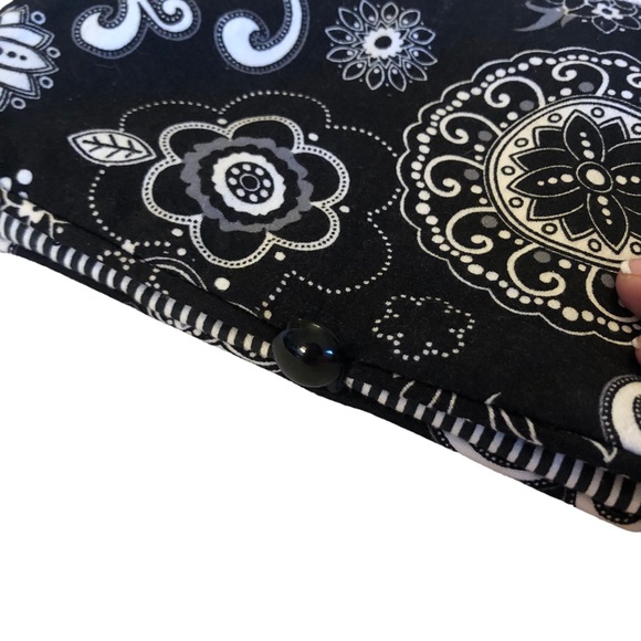 Thirty One Double Pocket Folding Zippered Pouch - Picture 3 of 14